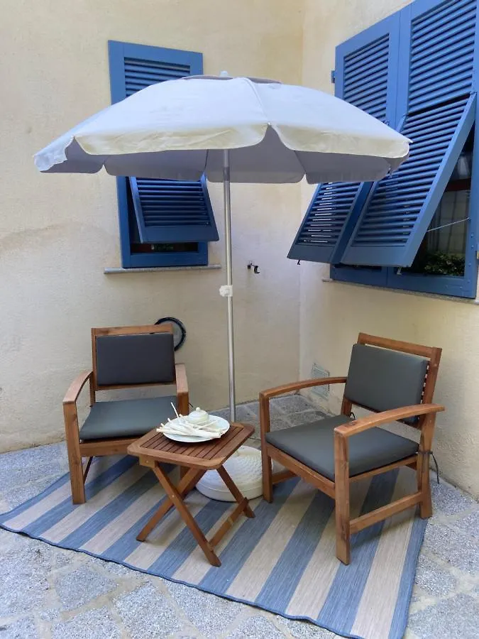 Valle Dei Mulini B&B Marciana  Couette-café
